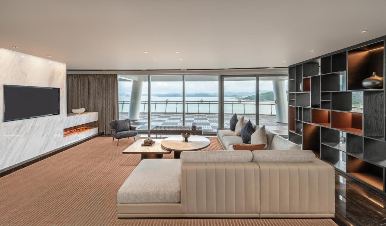 Intercontinental Dameisha By Ihg Resort